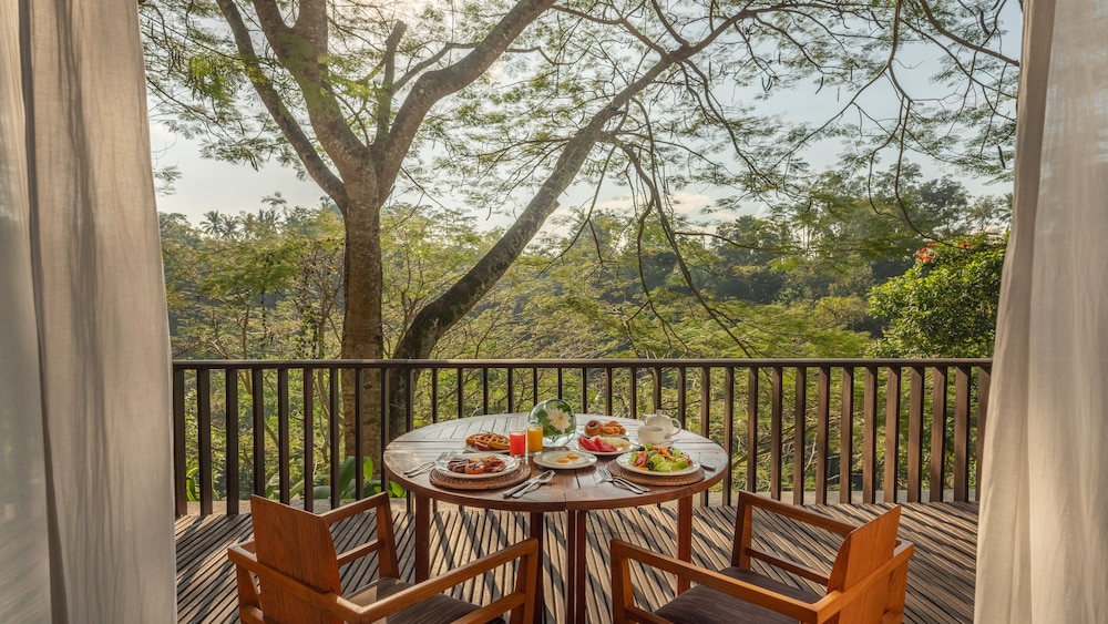 Maya Ubud Resort Spa 28/50