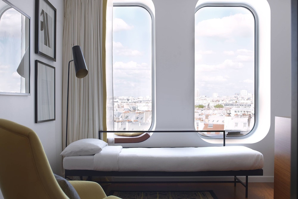 Renaissance Paris Republique Hotel 24/61