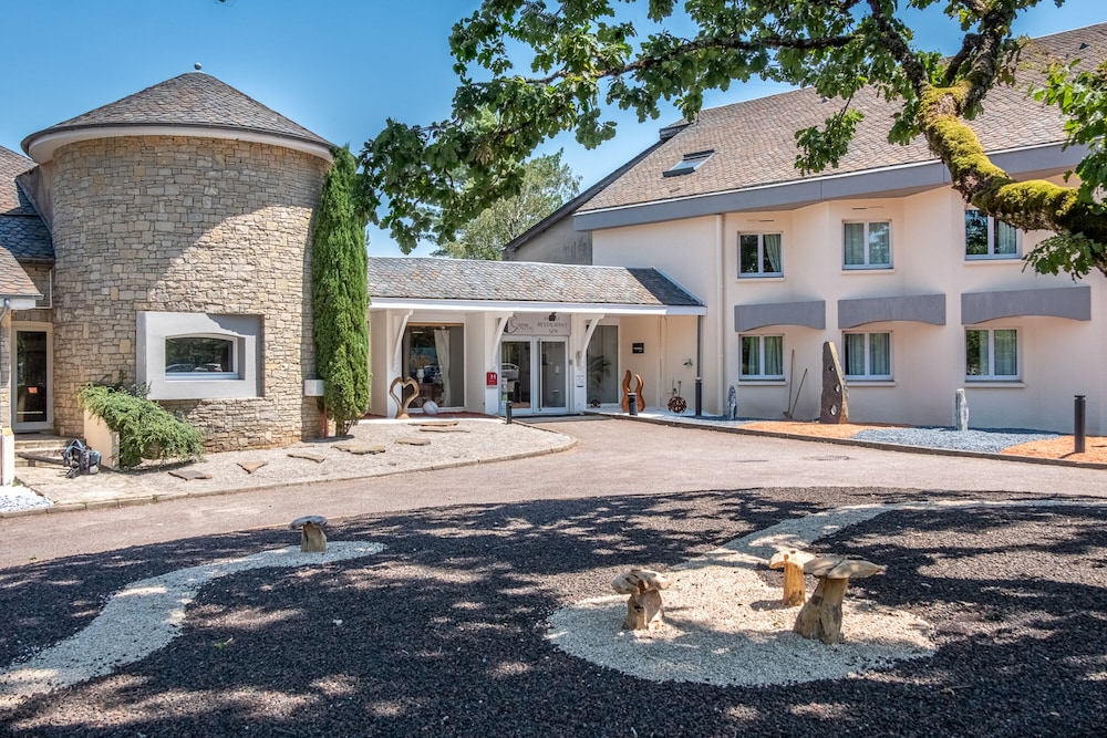 Hotel Causse Comtal 1/84