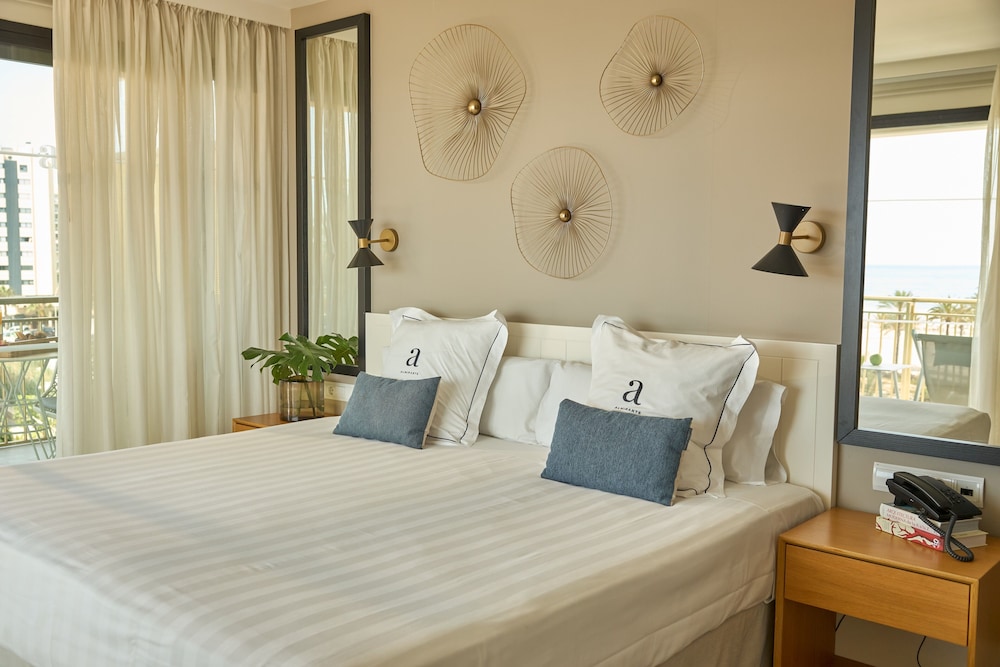 Panoramic, King Bed, Sea View, Terrace