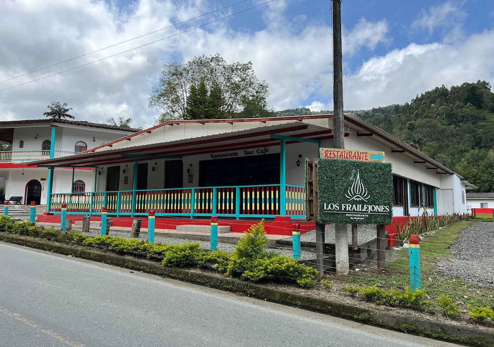 Hotel Momotus Cocora by DOT Boutique 2/50