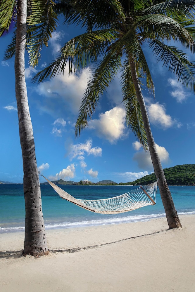 PETER ISLAND RESORT AND SPA 51/55