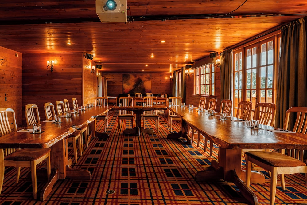 Powderhorn Chateau 42/75