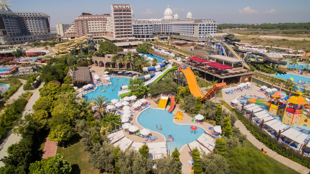 Saturn Palace Resort 28/50