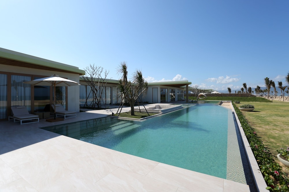 FLC Luxury Resort Quy Nhon 9/83