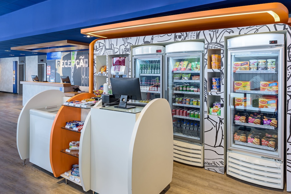 Ibis Budget Curitiba Aeroporto 47/65