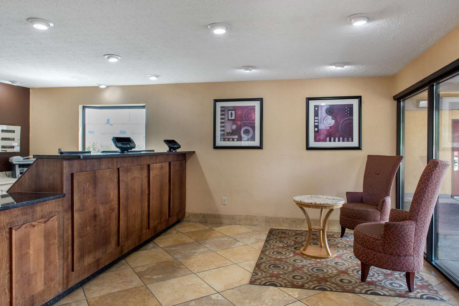 Quality Inn Columbus-East 5/23