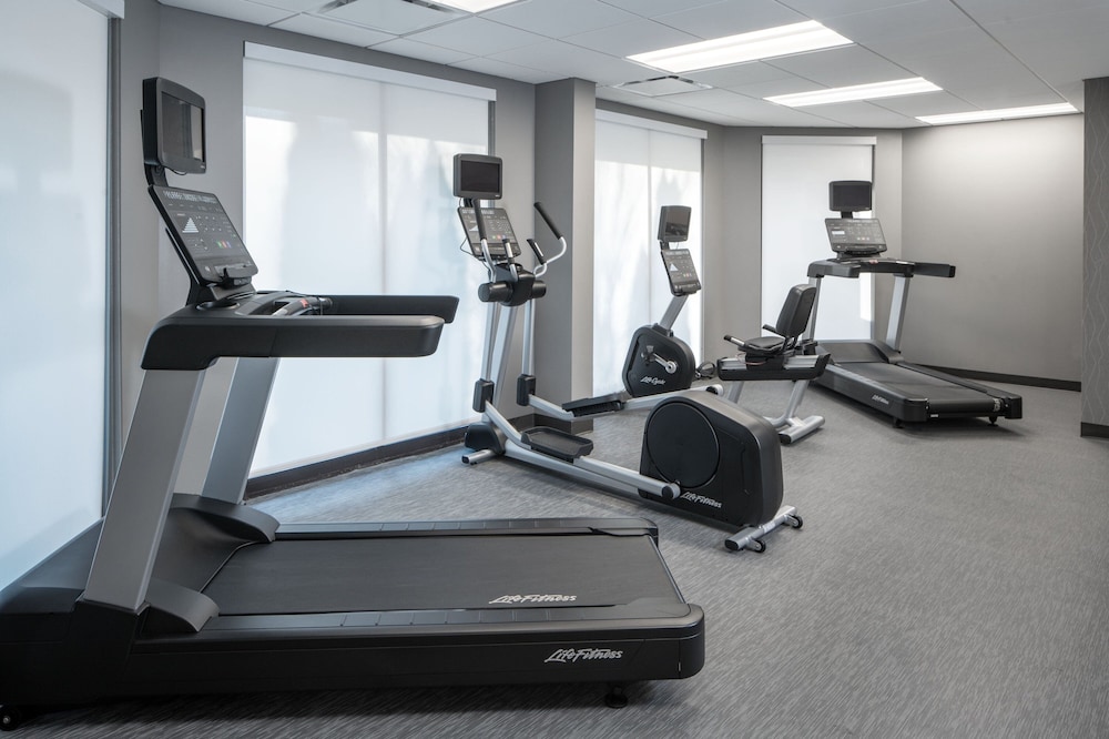Courtyard By Marriott Decatur 18/50