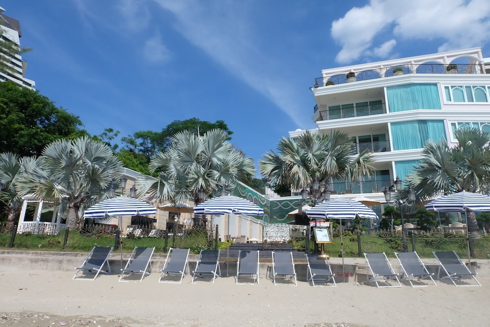 LK Emerald Beach 45/50
