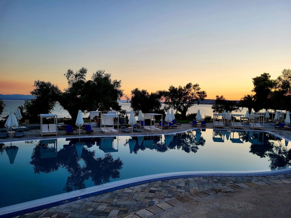 Paradise Resort Evia - A Member of Radisson Individuals 35/42