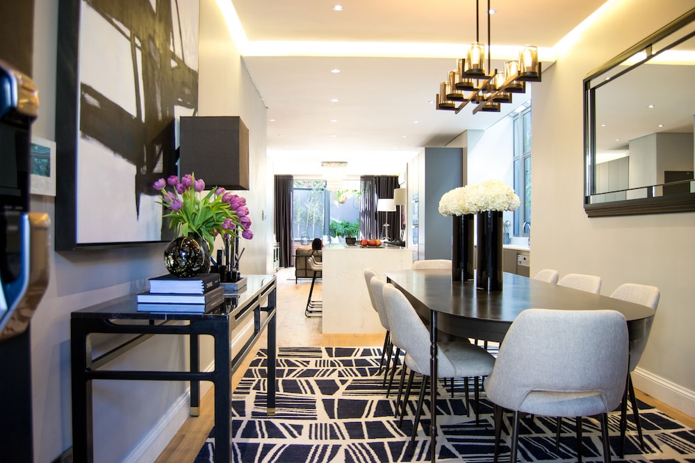 Seacliff Apartments 24/37