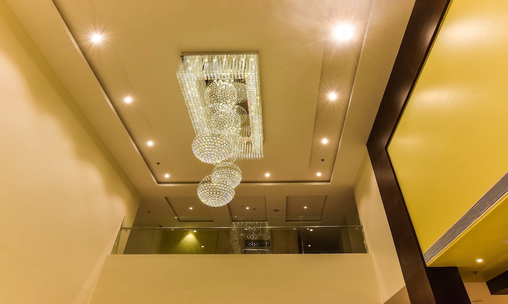 Hotel Atharva 8/17