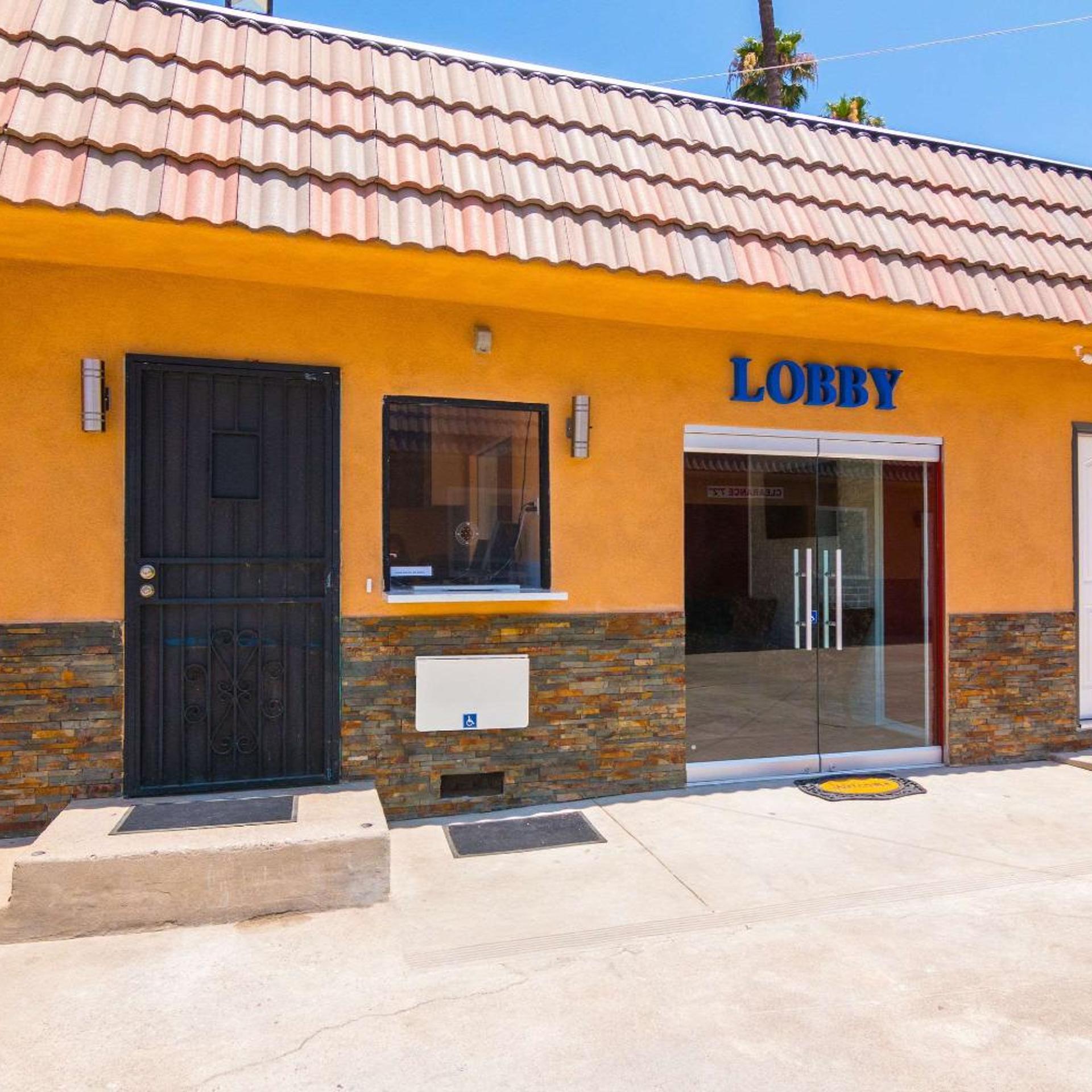 Rodeway Inn & Suites 1/19