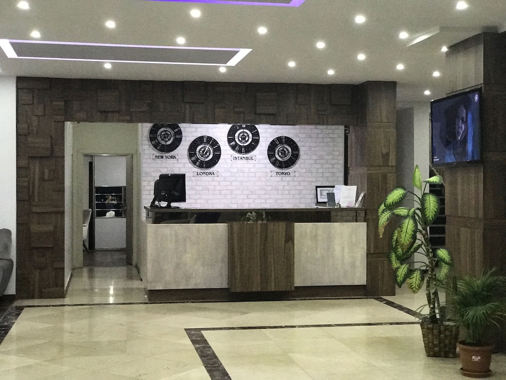 Hande Hotel 11/60