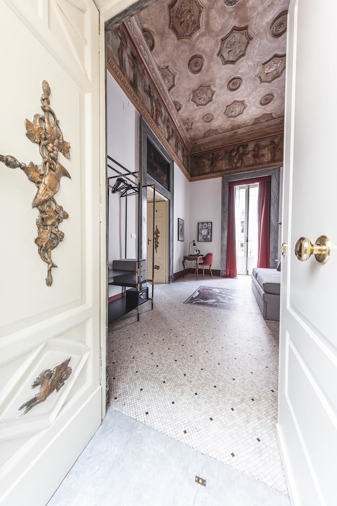 Relais Della Porta 7/71