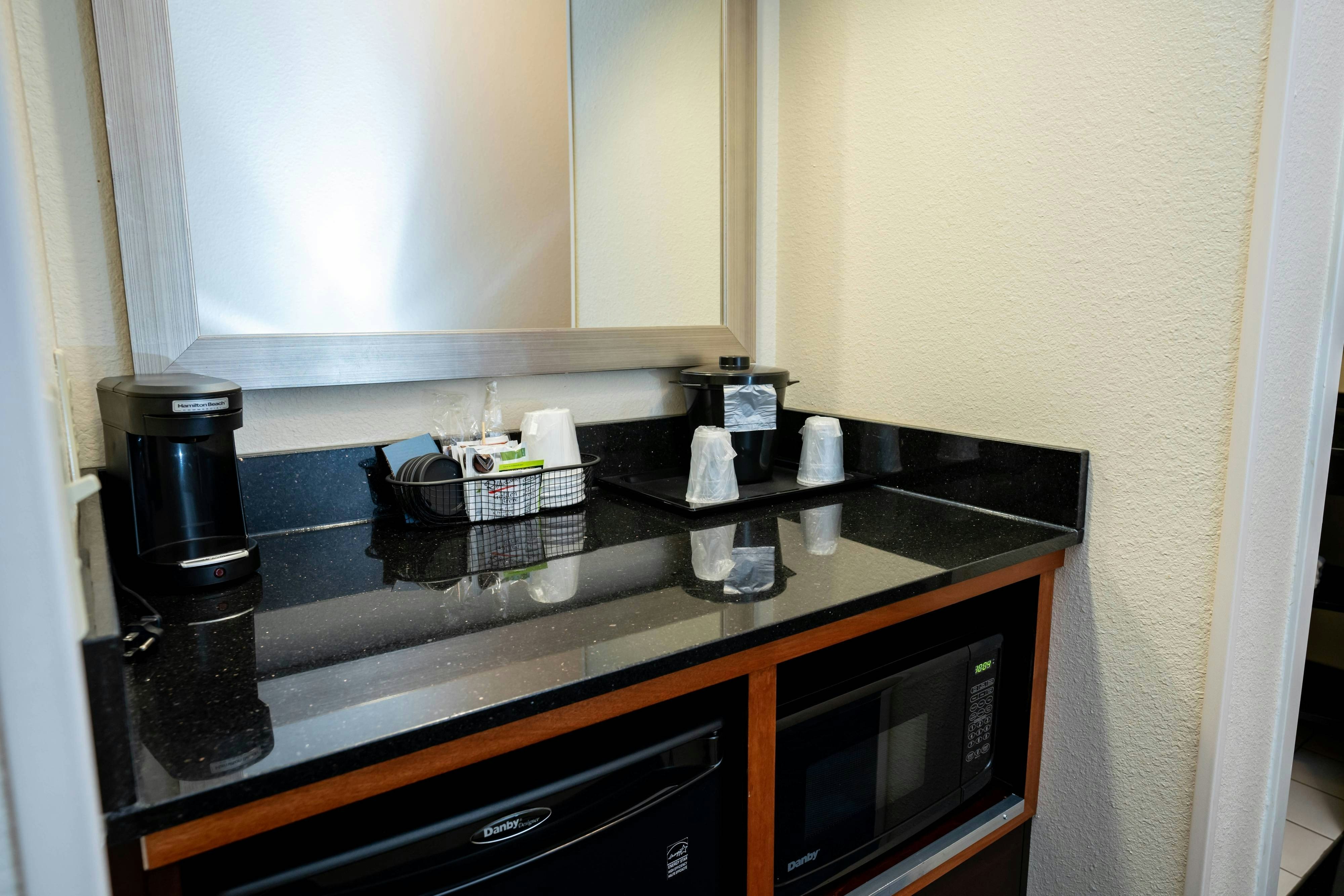 Fairfield Inn And Suites Kearney 24/24