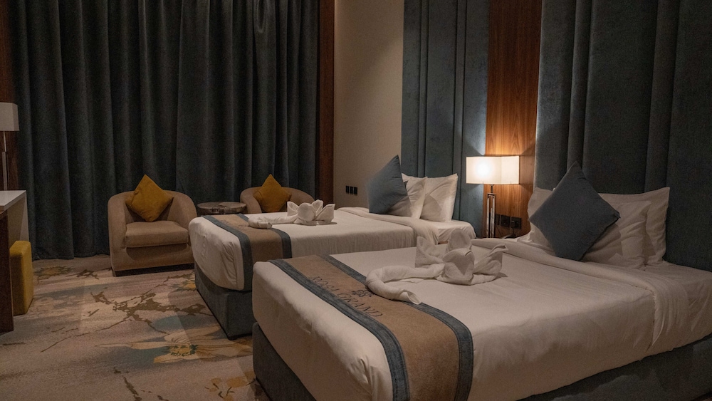 فندق روزا جراند(Rosa Grand Hotel) 23/53