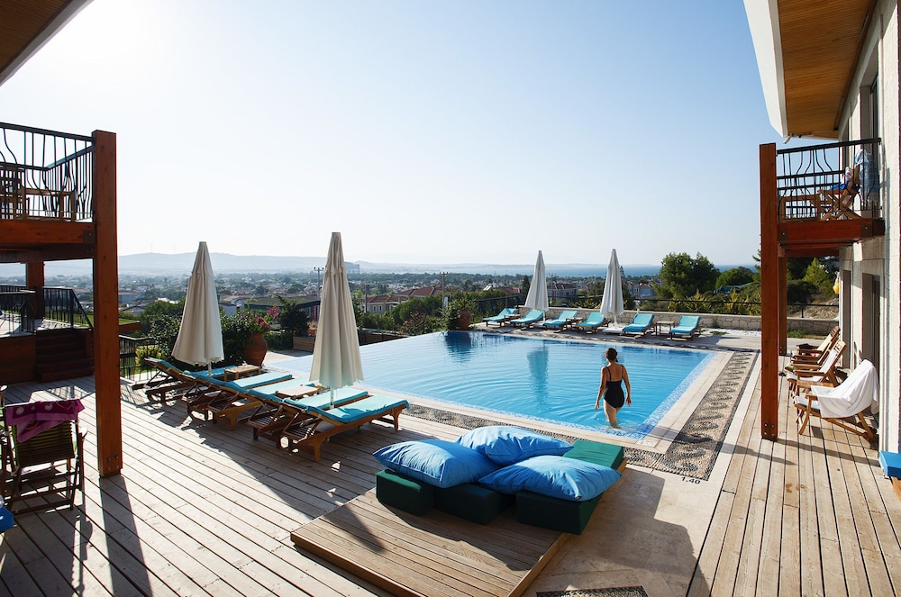 Alacati Villa Renk 25/50