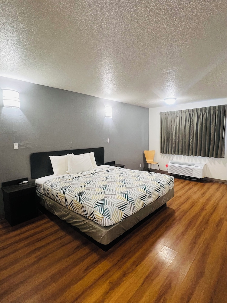 Motel6 Brinkley, AR 24/59