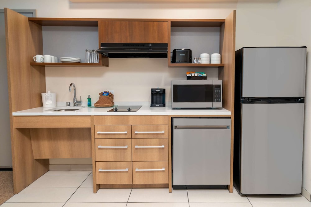 Home2 Suites By Hilton Corona 33/40