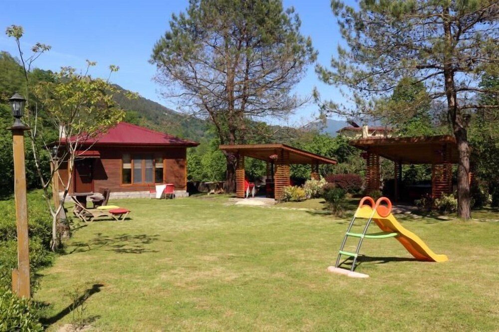 Pinar Kir Evi 24/48