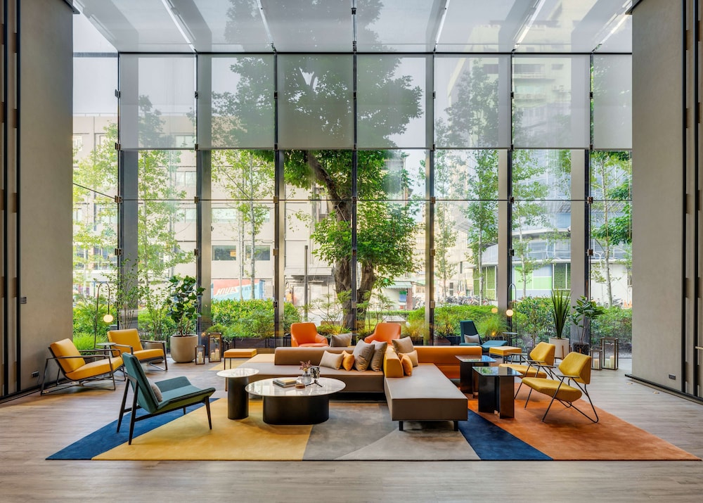 Hotel Resonance Taipei, Tapestry Collection by Hilton 34/37