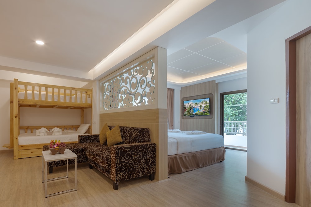 Chaba Cabana Beach Resort 36/50