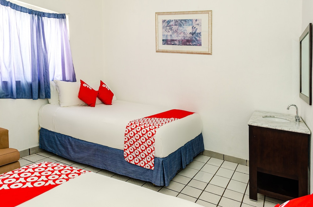 OYO Hotel Cabo Del Sur, Cabo San Lucas 23/34