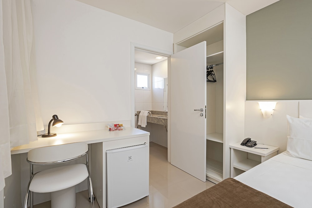 Slim Hotel Curitiba Joao Bettega 50/50