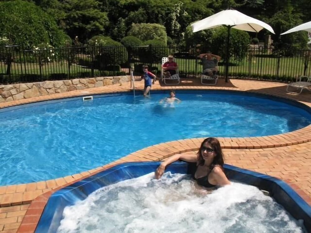 CHESTNUT TREE HOLIDAY APARTMENTS 27/50