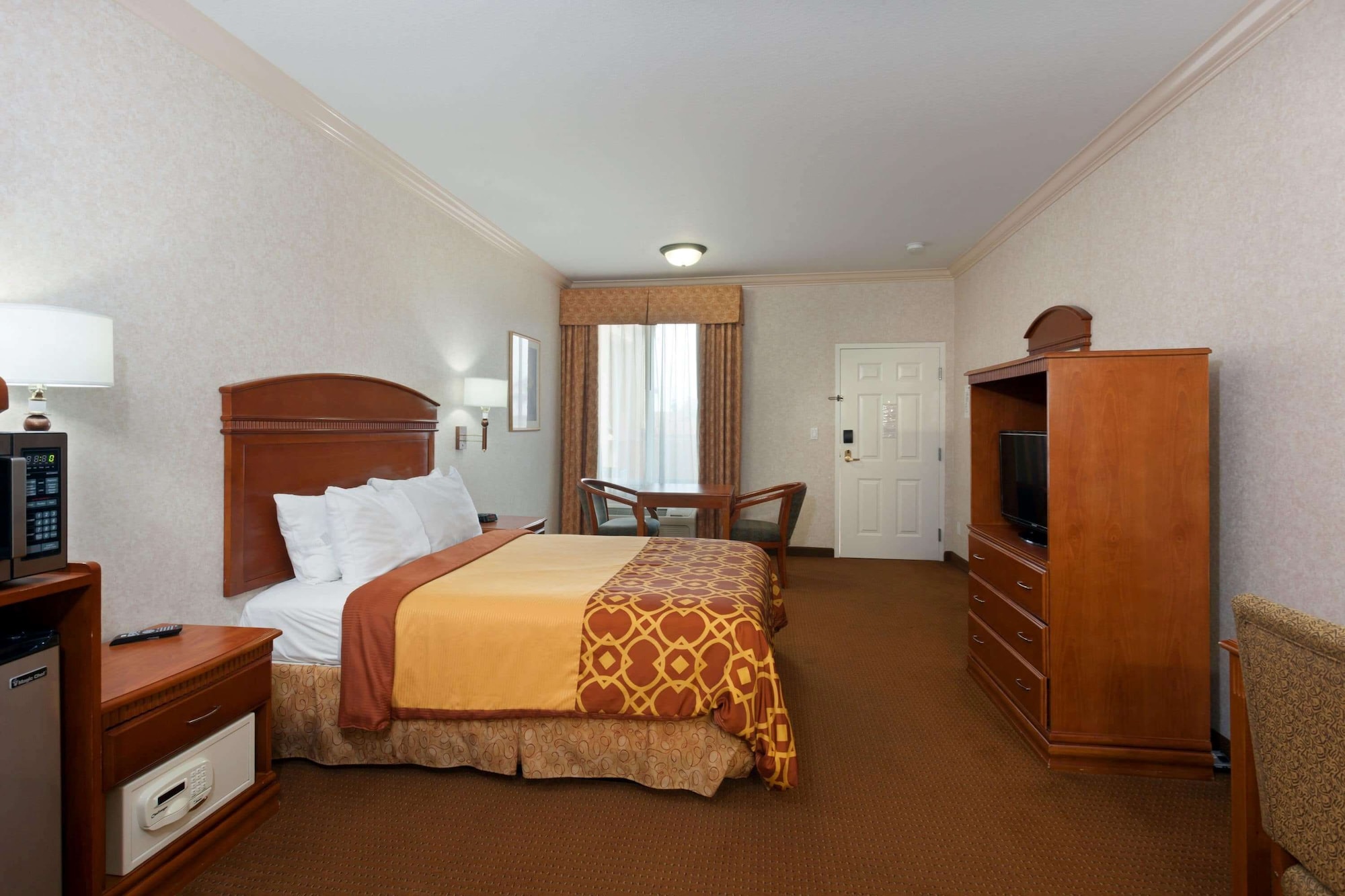 Room, Queen Bed, Smoking