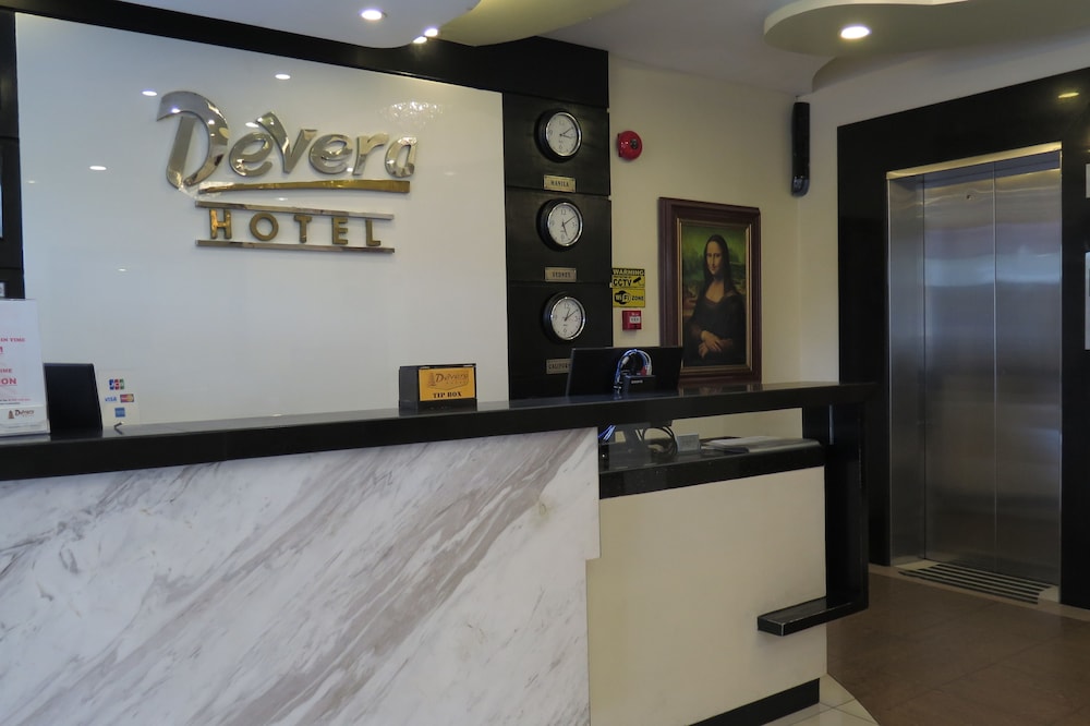 Devera Hotel 7/72