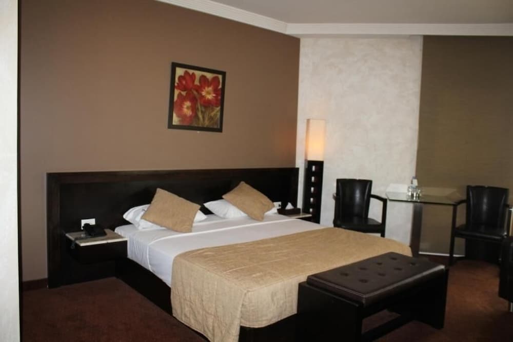 Sunrise Hotel 15/53