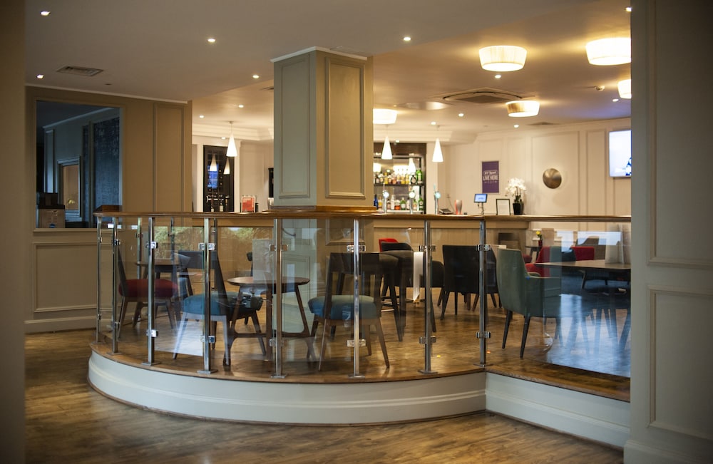 Mercure Telford Centre 49/69