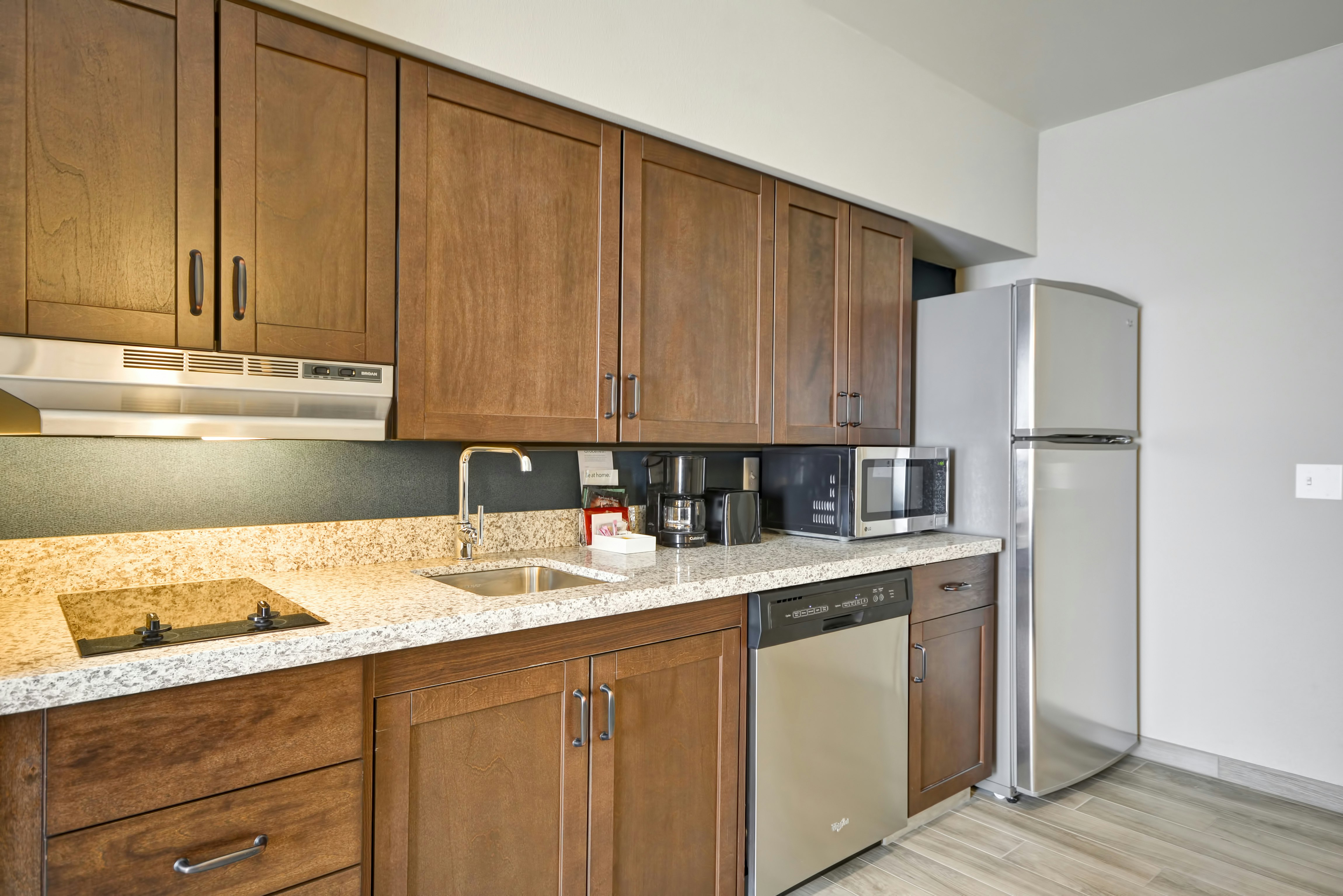 Studio, Suite, King Bed, Homewood Suites By Hilton Phoenix Tempe Asu Area 6/6