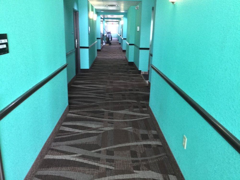 Days Inn By Wyndham Kemah 3/56