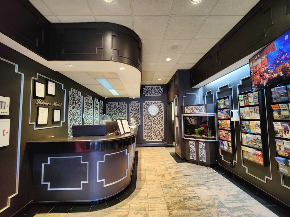 Divya Sutra Suites on Robson Downtown Vancouver 6/42