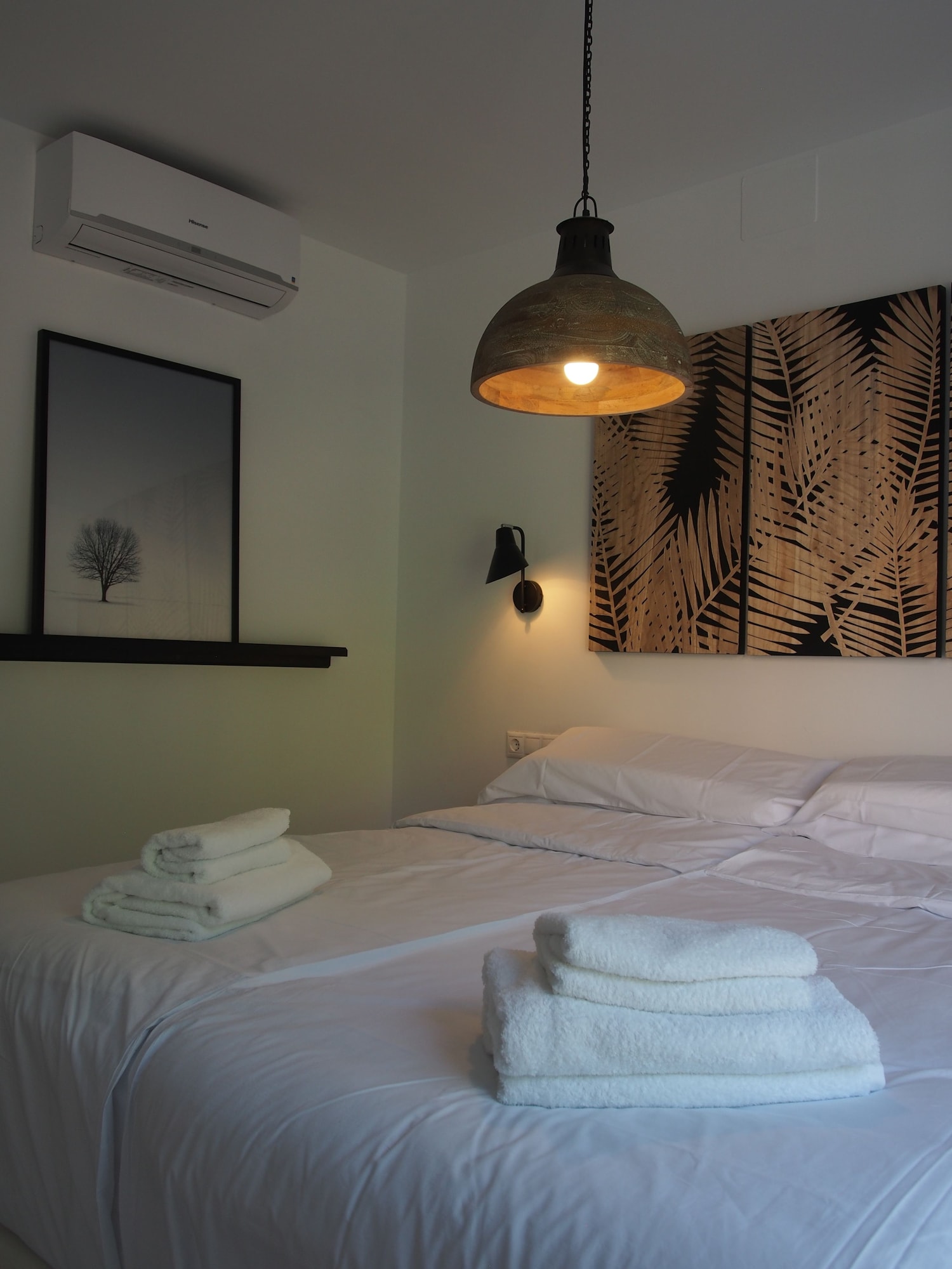 FAMILY, KING BED, SOFA, KITCHEN