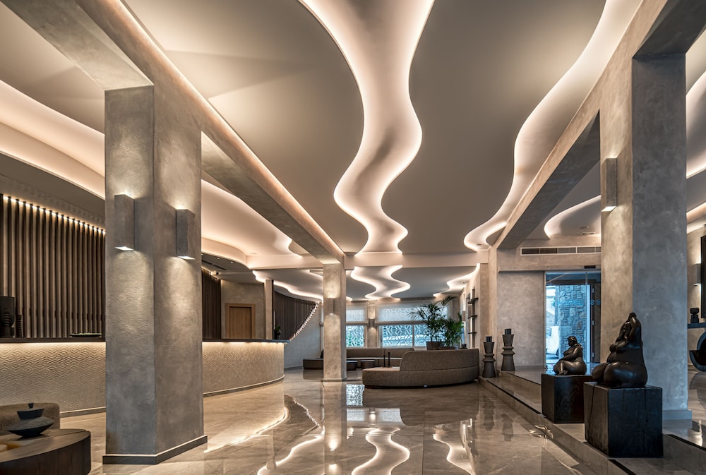 Petinos Hotel 5/34