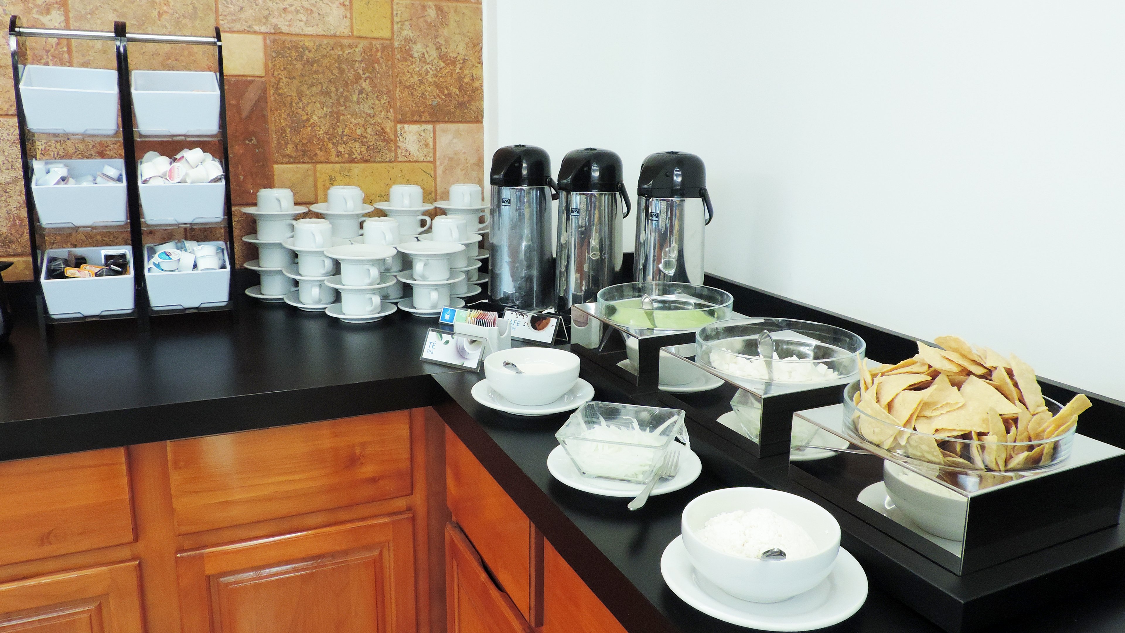 HOLIDAY INN EXPRESS PARAISO DOS BOCAS 1/23