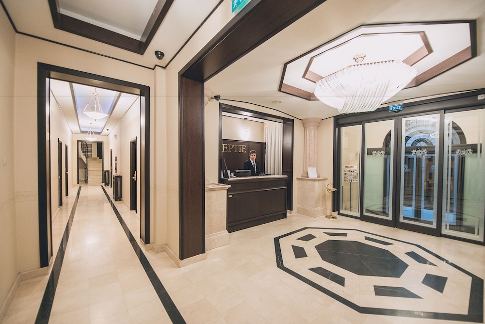 HOTEL BULEVARD PREDEAL 20/56