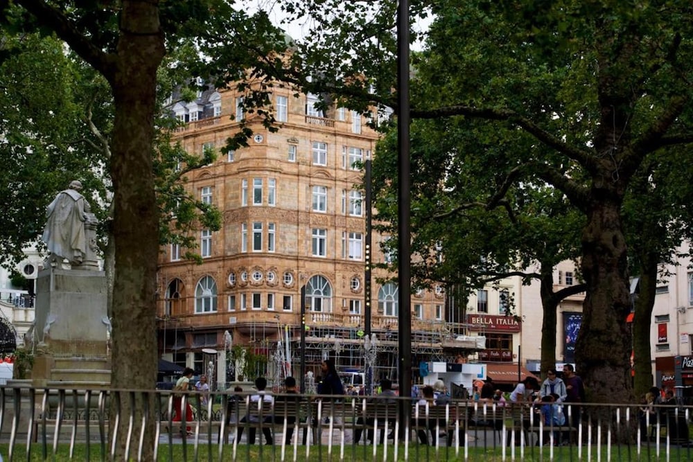 Victory House Leicester Square 67/85