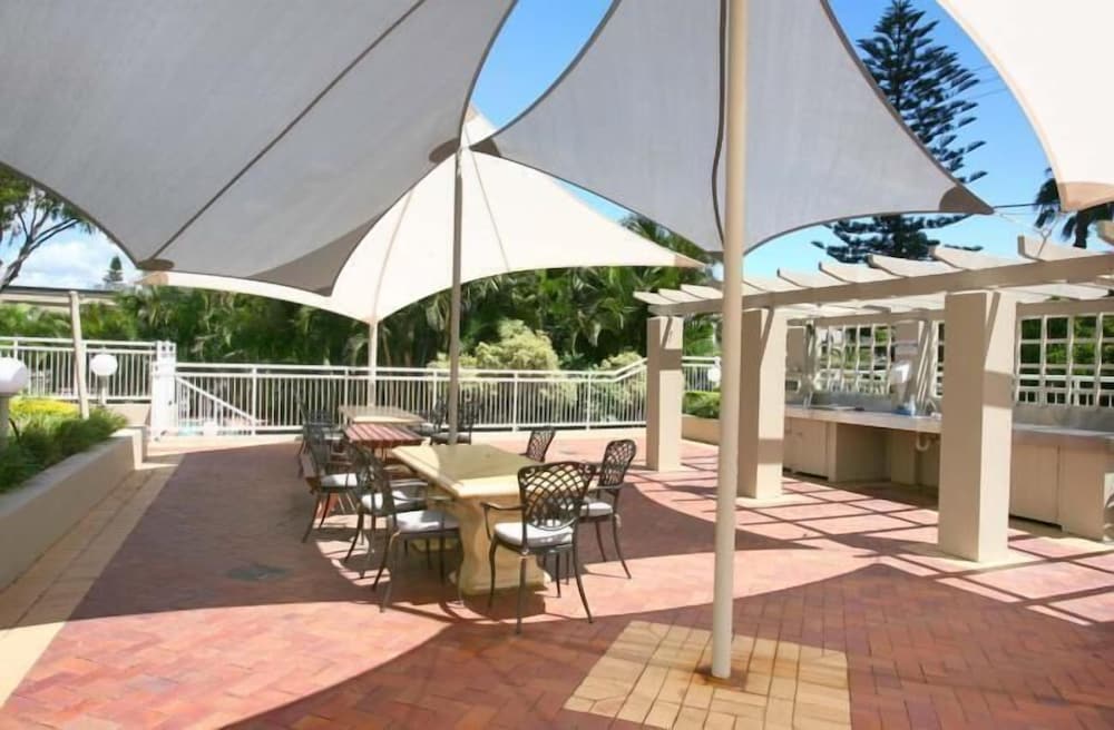 Ocean Sands Resort Gold Coast 39/49