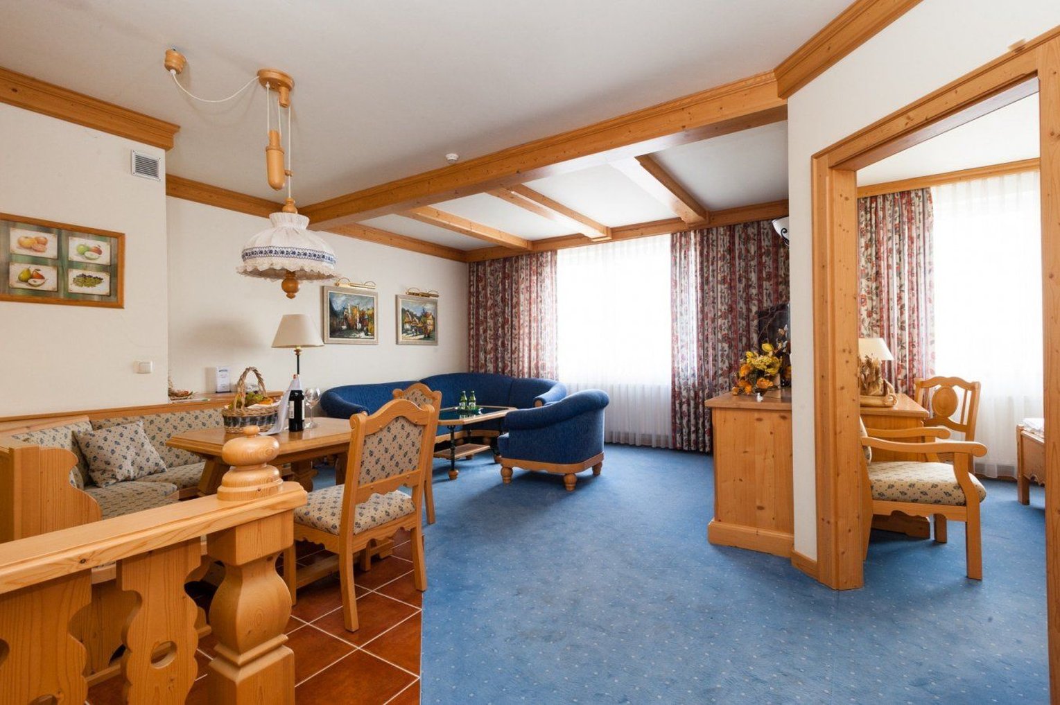 HOTEL PARTNER 15/25