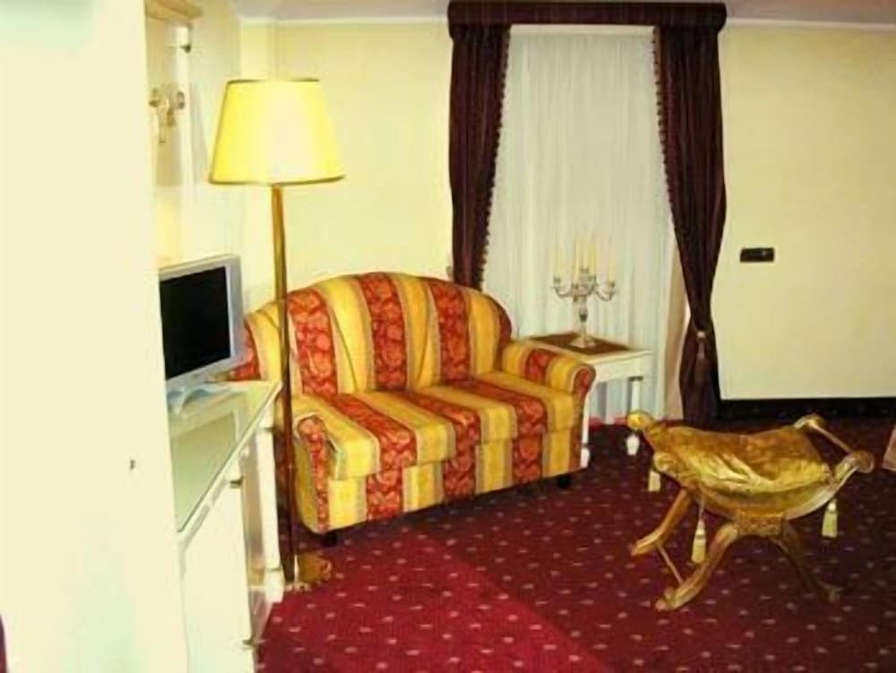 Grand Hotel Osman 28/39