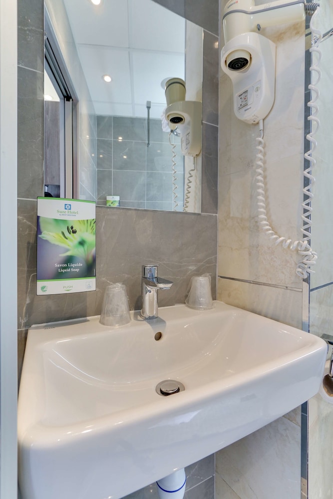 Sure Hotel By Best Western Paris Gare Du Nord 19/39