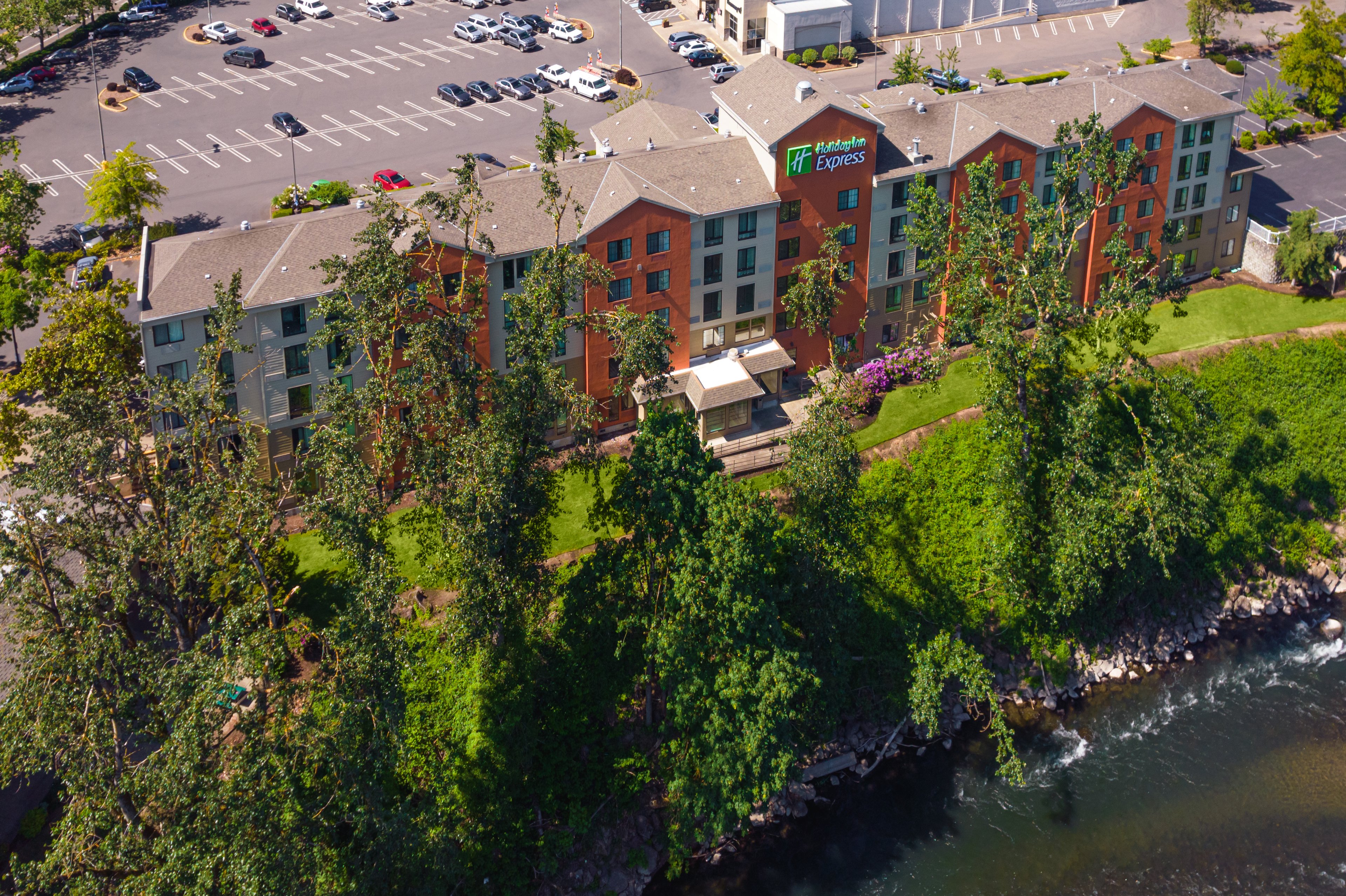 Holiday Inn Express Portland Se-Clackamas Area 45/50