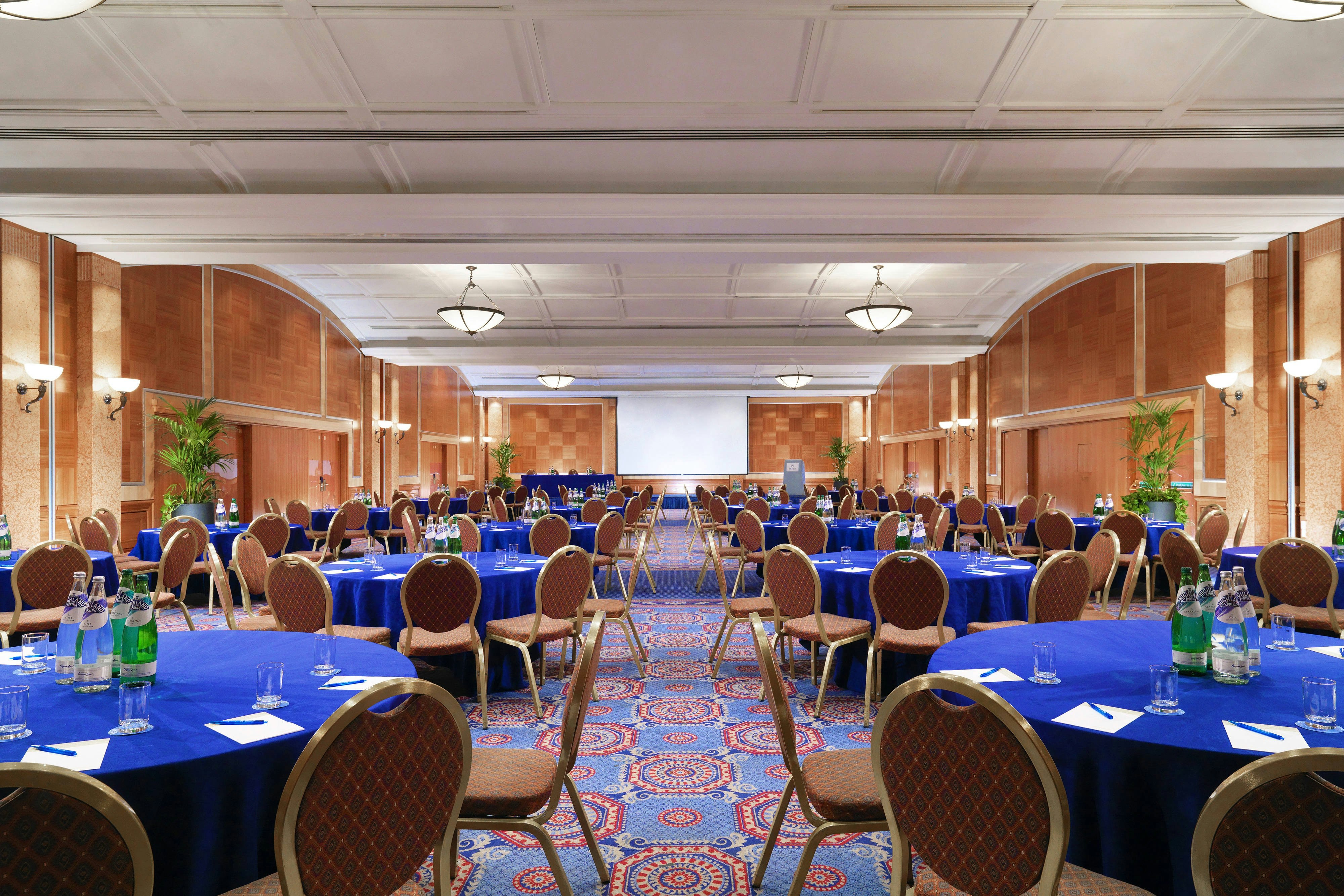 Sheraton Skyline Hotel London Heathrow 61/64