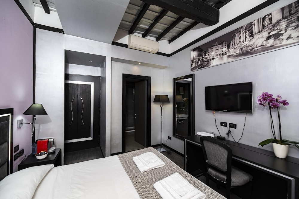 IMPERIUM SUITE NAVONA 24/65