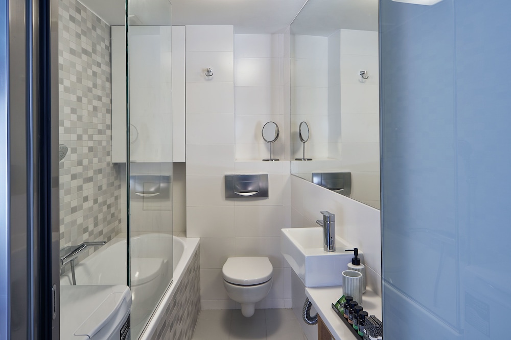 MONO Lofts Athens 47/50